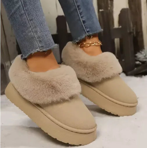 Schneeflöckchen Boots – Flauschige Damen-Stiefeletten für kalte Tage